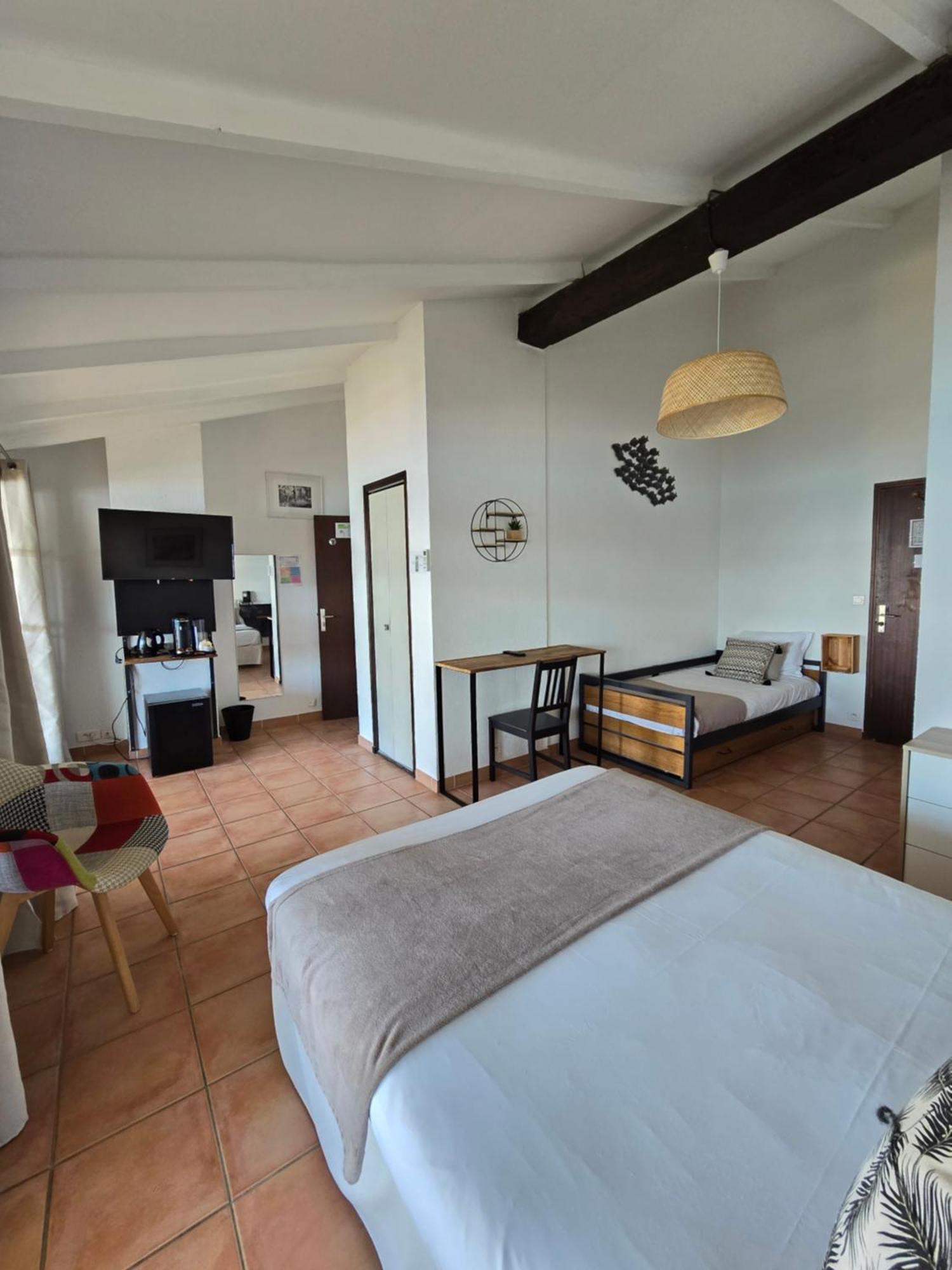 Hotel Chanteplage Saint-Cyr-sur-Mer Eksteriør billede